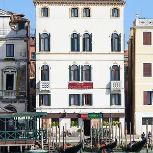 https://antiche-figure.hotelslidodijesolo.com