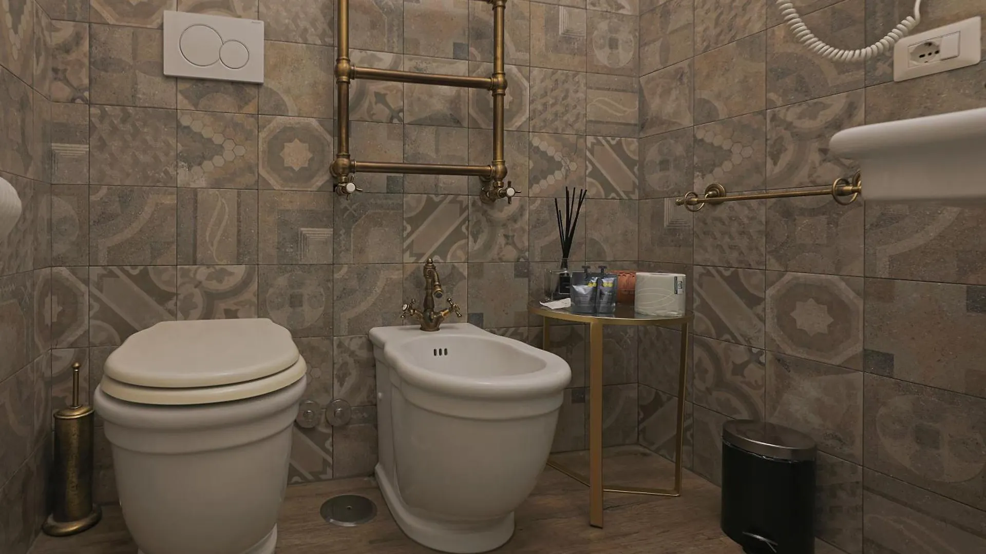 Art House Relais56 Luxury Rooms Nuova Gestione Rome Guest house